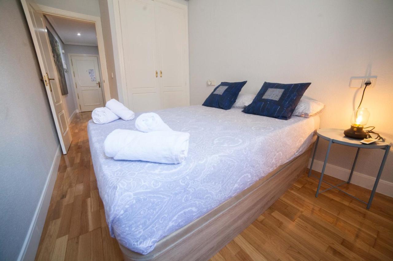 Apartments Madrid Principe Exterior photo