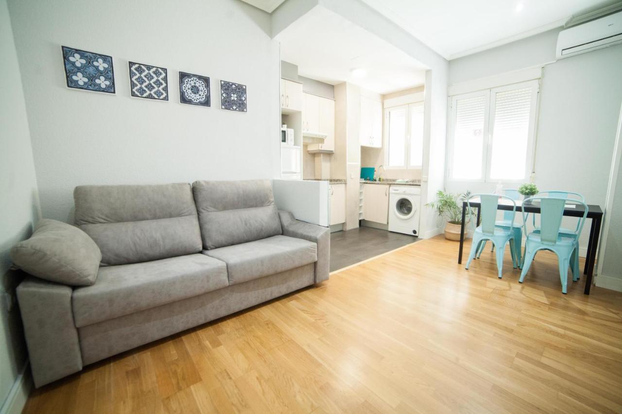 Apartments Madrid Principe Exterior photo